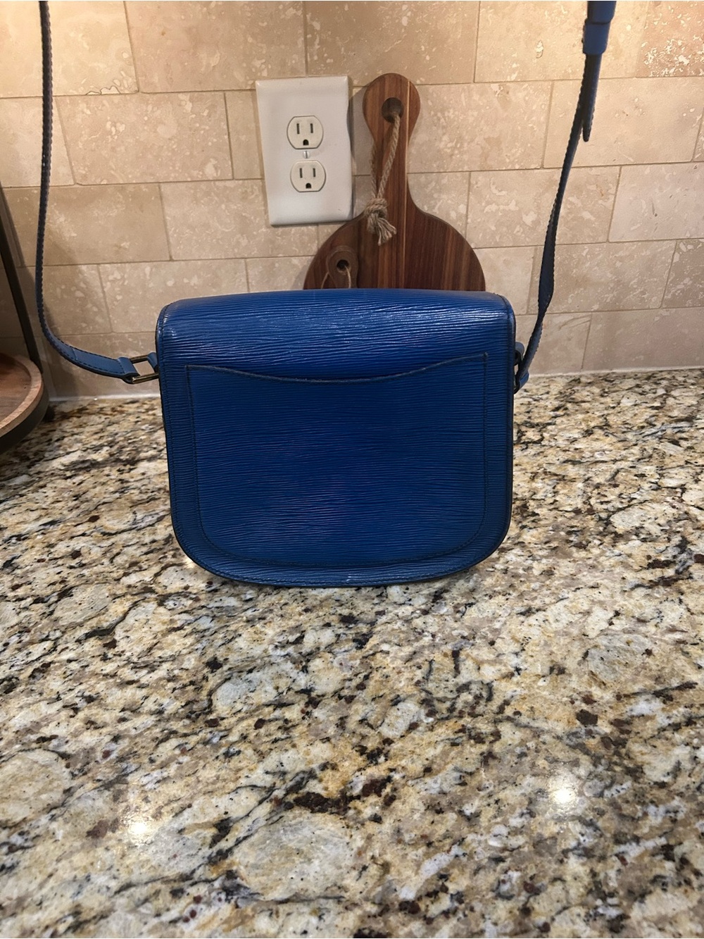 Louis Vuitton Saint Cloud gm Epi Blue Leather with coa - Picture 5 of 14